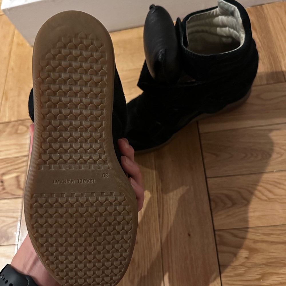 Isabel Marant Beckett Sneaker - Picture 5 of 7